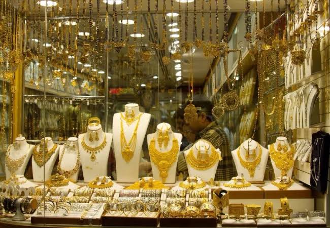 سوق «الصاغة»... منبع المجوهرات في مصر